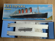 Schiff Modell Bausatz 1:350 Mr. Hobby R.M.S. Lusitania mit OVP