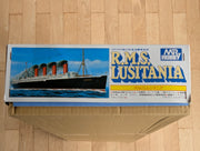 Schiff Modell Bausatz 1:350 Mr. Hobby R.M.S. Lusitania mit OVP