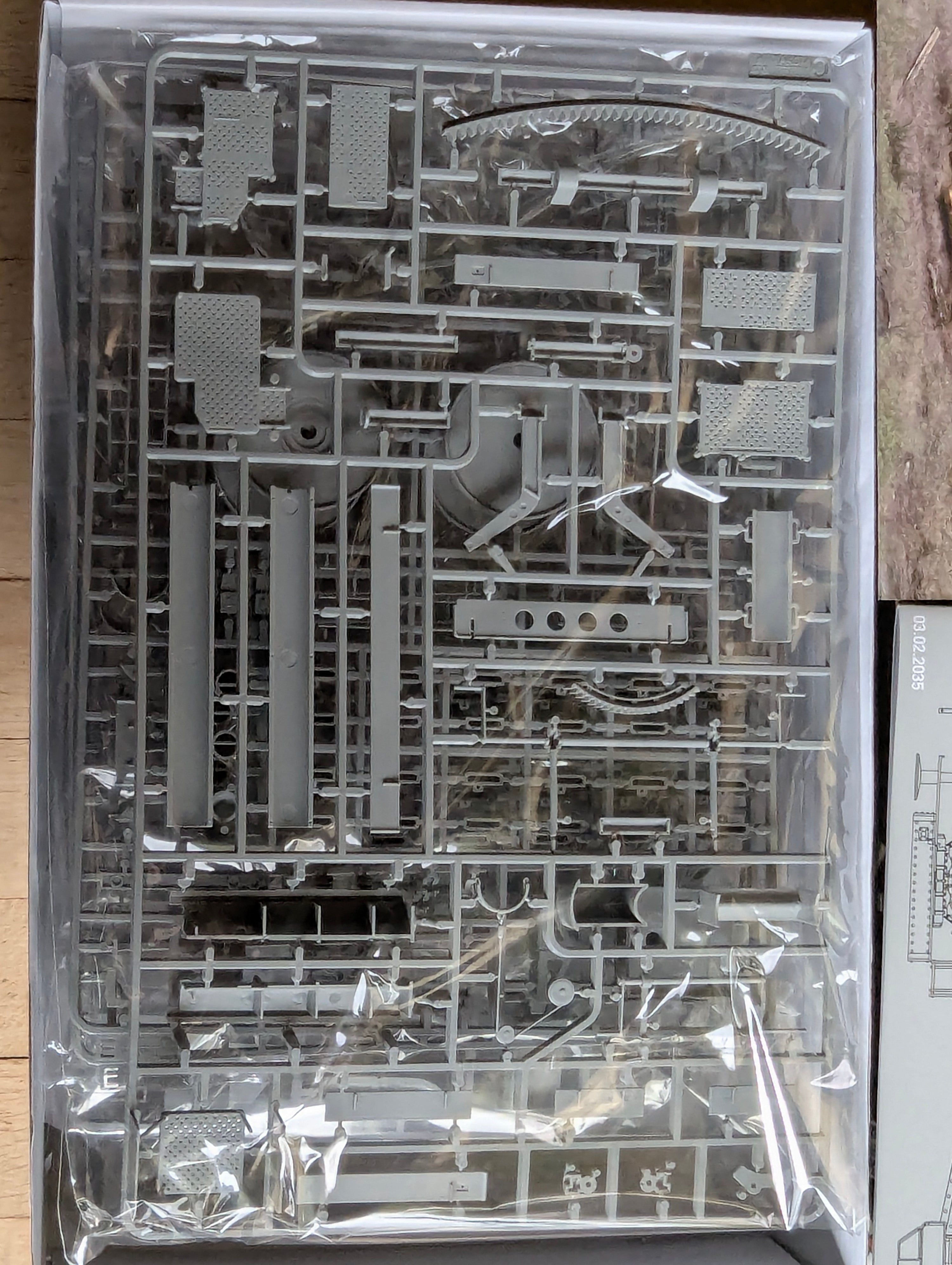 Militär Geschütz Modell Bausatz 1:35 Takom 2035 Krupp 420mm Big Betha mit OVP