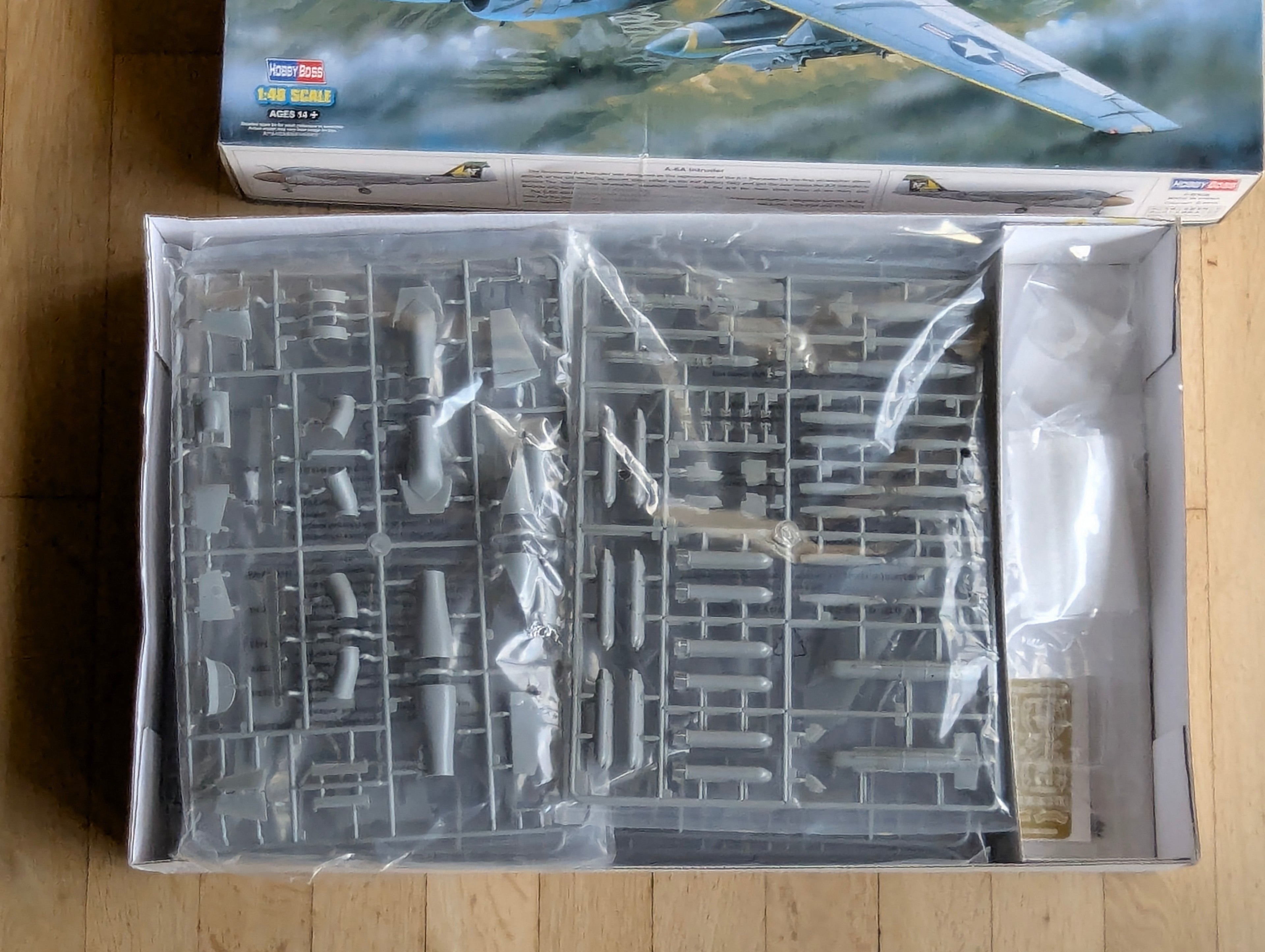 Flugzeug Modell Bausatz 1:48 Hobby Boss 81708 A-6A Intruder mit OVP