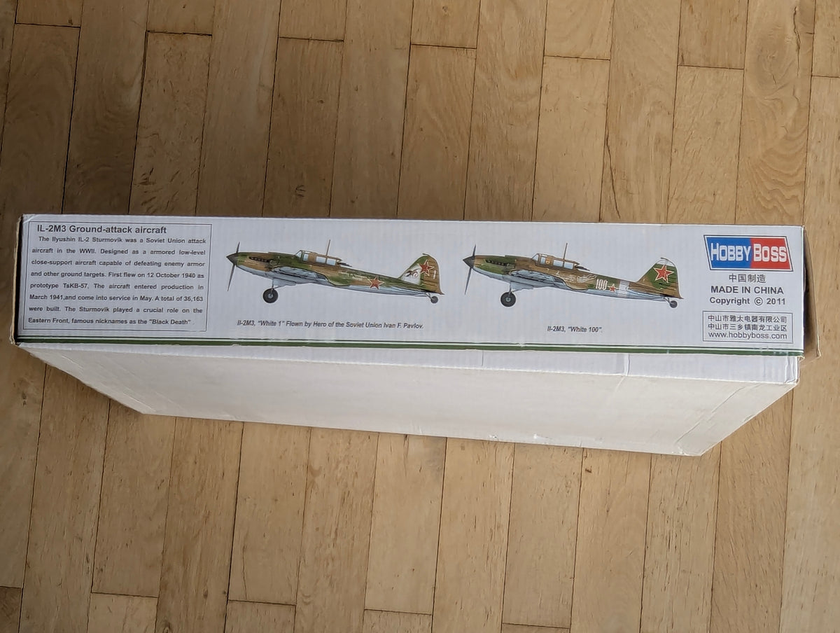 Flugzeug Modell Bausatz 1:32 Hobby Boss 83204 IL-2M3 Ground Attack Aircraft mit OVP