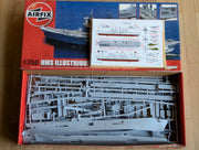 Schiff Modell Bausatz 1:350 Airfix A14201 HMS Illustrious Flugzeugträger mit OVP