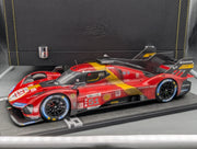 Modellautos 1:12 BBR Ferrari 499P WINNER 24h Le Mans 2023 DIRTY VERSION Ltd 048/299 #51 mit Kofferbox und OVP