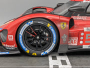 Modellautos 1:12 BBR Ferrari 499P WINNER 24h Le Mans 2023 DIRTY VERSION Ltd 048/299 #51 mit Kofferbox und OVP