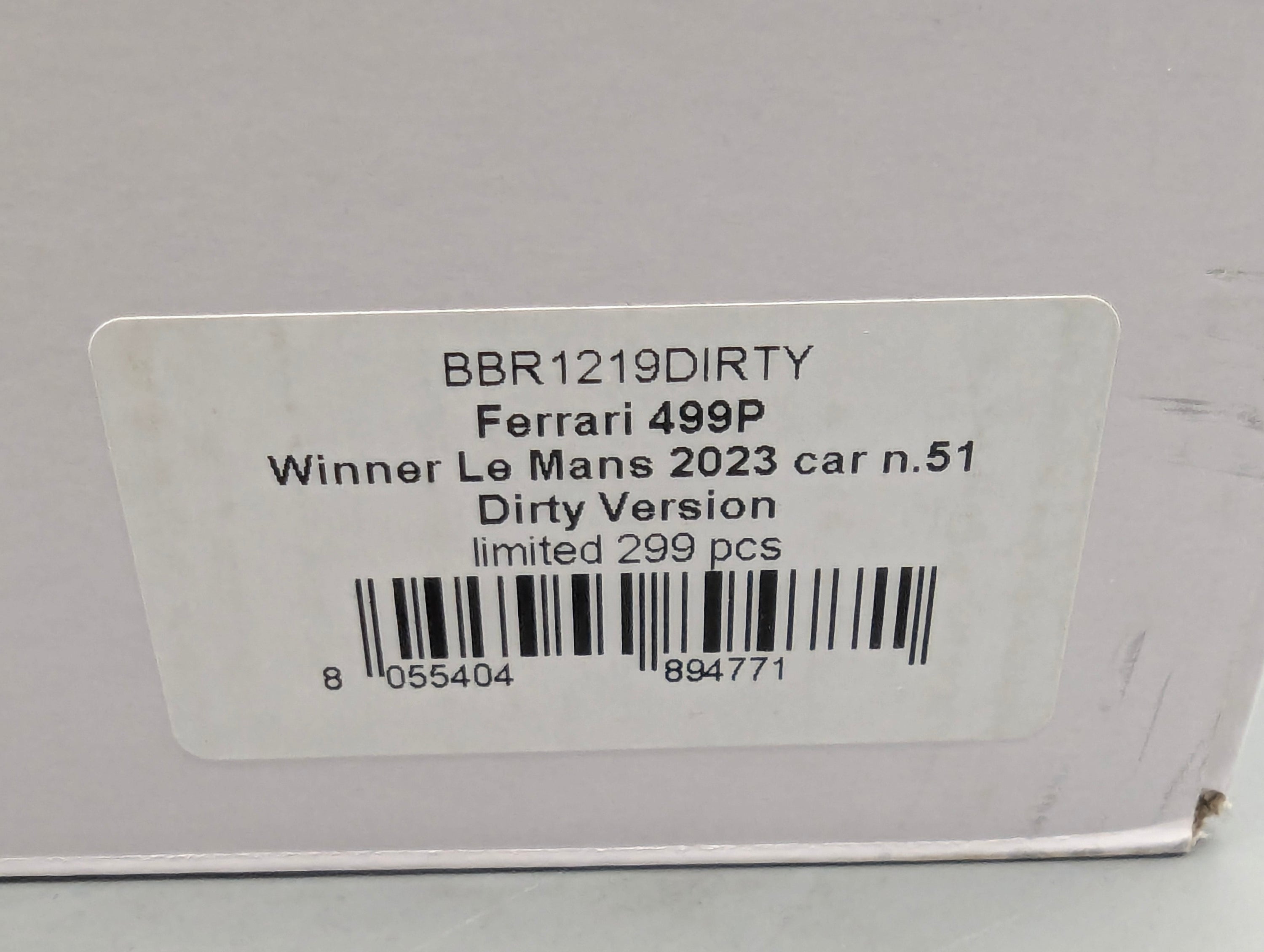 Modellautos 1:12 BBR Ferrari 499P WINNER 24h Le Mans 2023 DIRTY VERSION Ltd 048/299 #51 mit Kofferbox und OVP