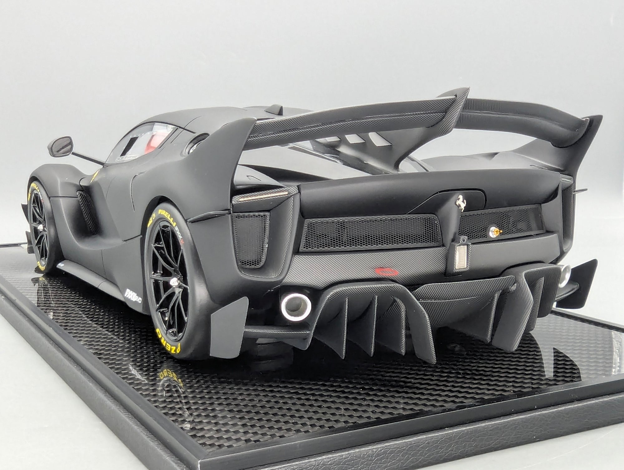 Modellautos 1:12 BBR Ferrari FXX-K EVO Ltd 01/05 Matt Black OVP