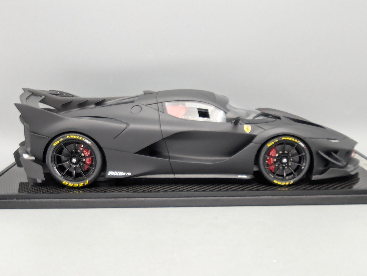 Modellautos 1:12 BBR Ferrari FXX-K EVO Ltd 01/05 Matt Black OVP