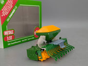 Landwirtschafts Modelle 1:32 Siku Farmer 2261 Saatdrillmaschine mit OVP