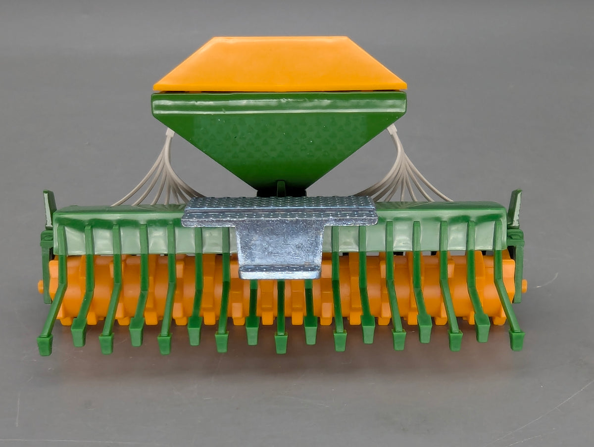 Landwirtschafts Modelle 1:32 Siku Farmer 2261 Saatdrillmaschine mit OVP