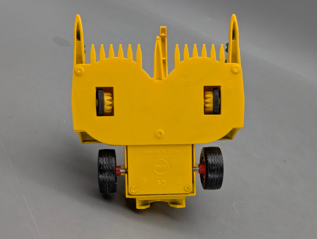 Landwirtschafts Modelle 1:32 Siku Farmer 2267 Champion Feldhäcksler mit OVP