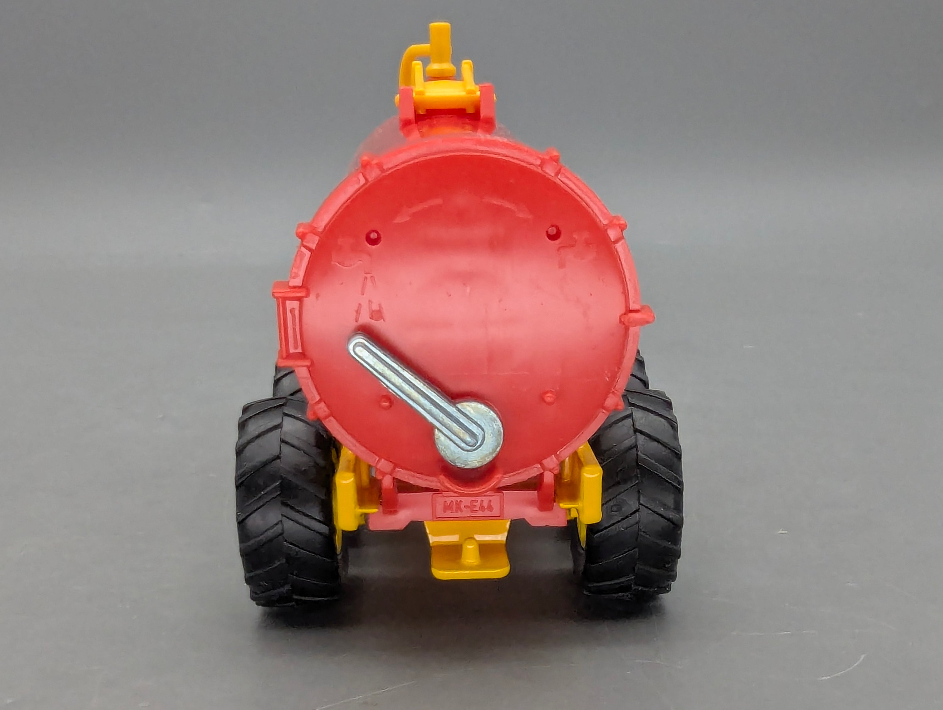 Landwirtschafts Modelle 1:32 Siku Farmer 2252 Vakuum Fasswagen Schuitemaker Robusta OVP