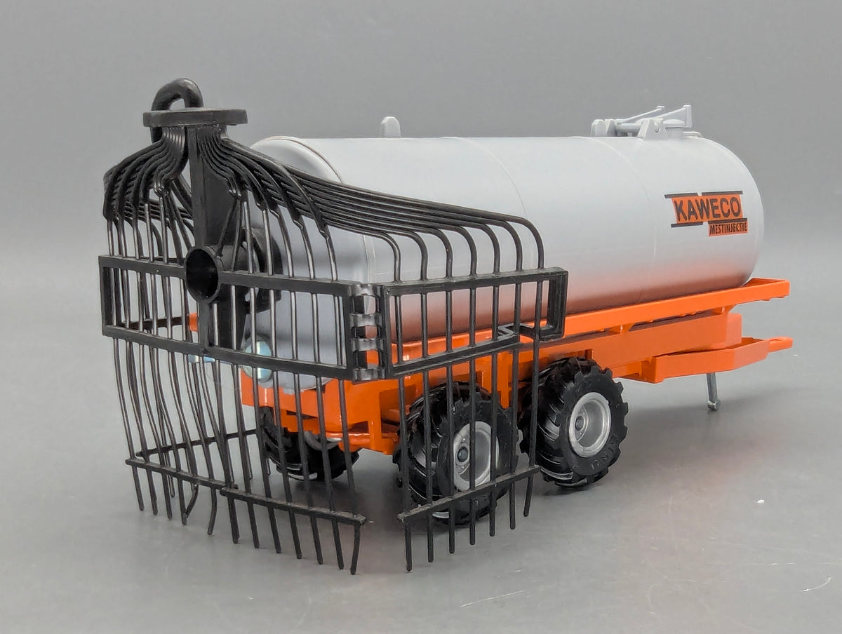 Landwirtschafts Modelle 1:32 Siku Farmer 2869 Vakuum Fasswagen mit Injektionsanlage OVP