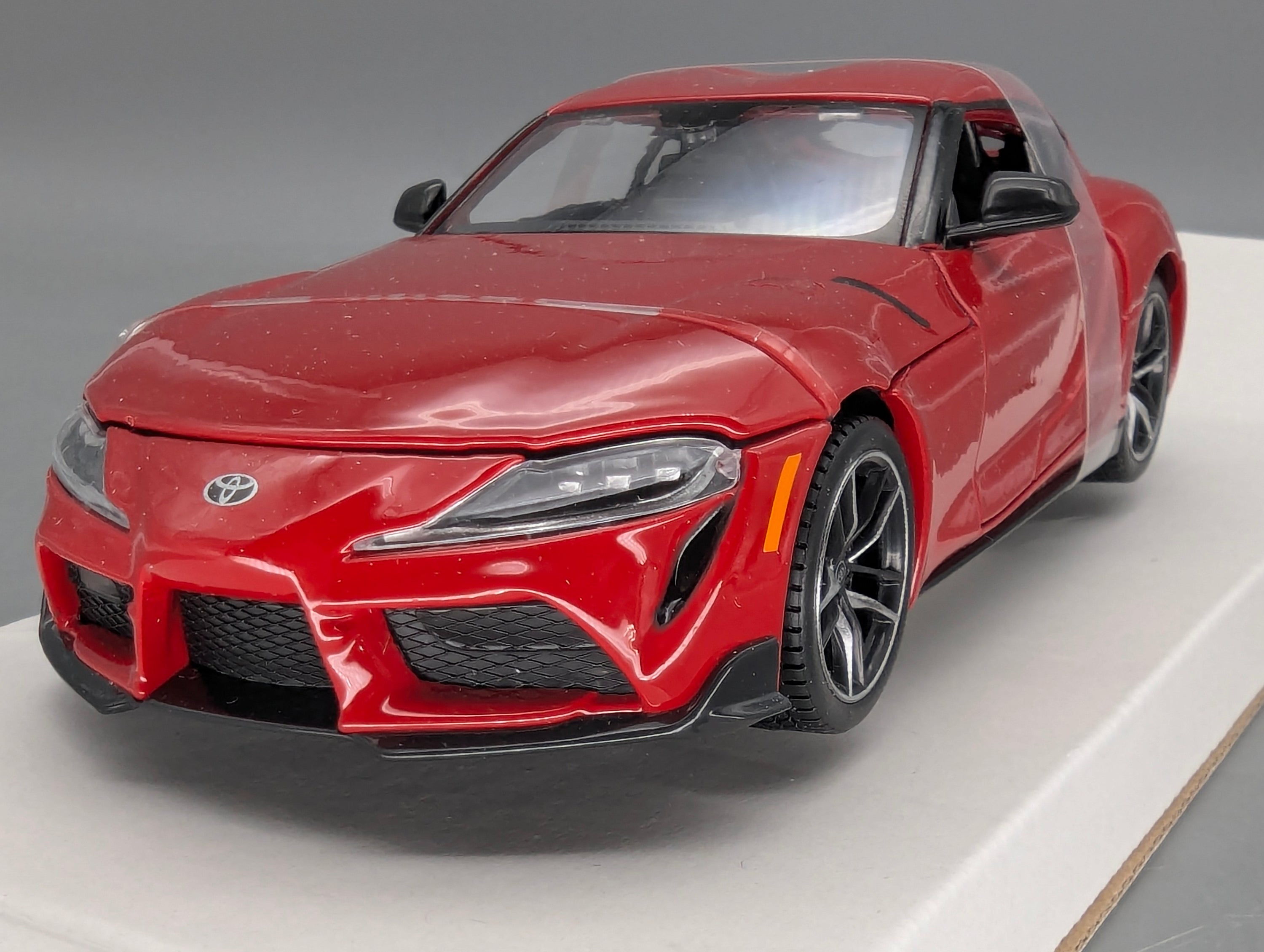 Modellautos 1:24 Maisto Toyota GR Supra mit OVP