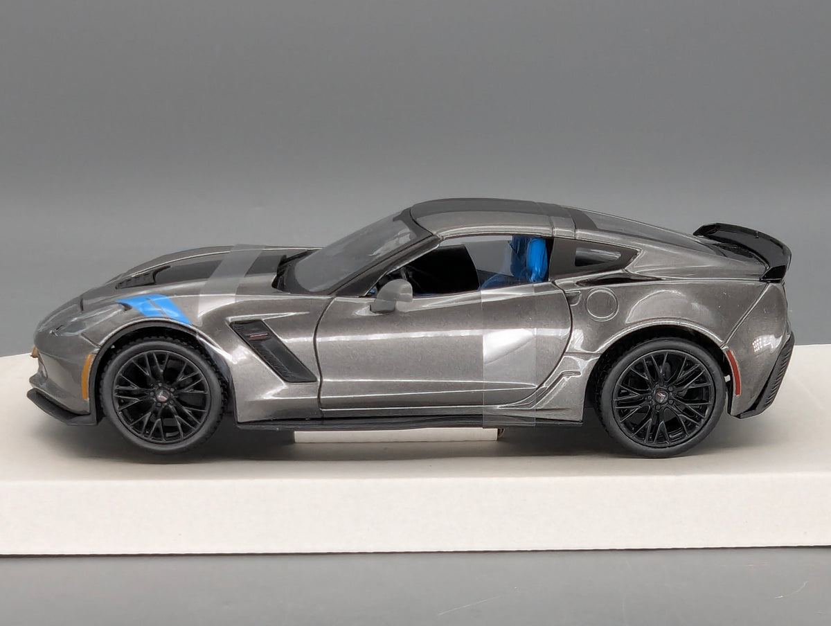 Modellautos 1:24 Maisto Chevrolet Corvette Grand Sport 2017 mit OVP