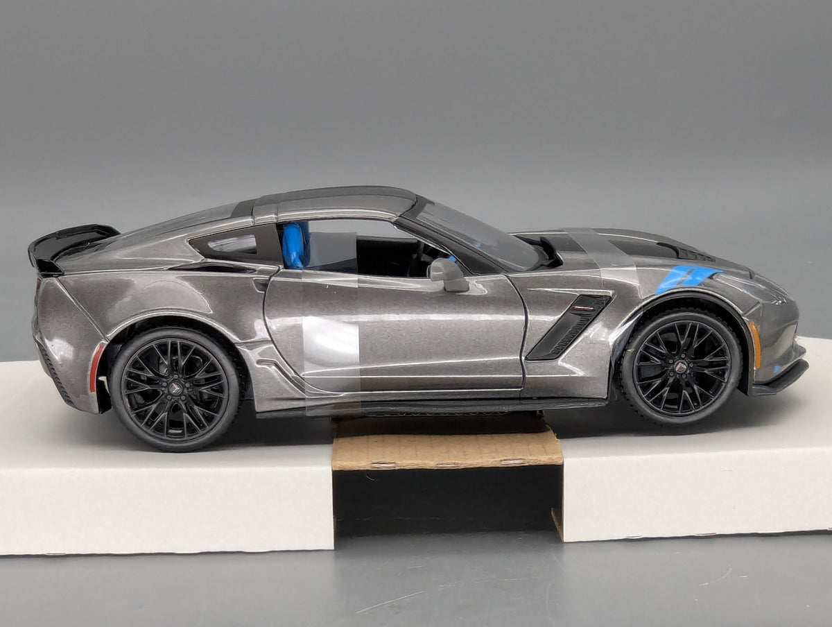 Modellautos 1:24 Maisto Chevrolet Corvette Grand Sport 2017 mit OVP
