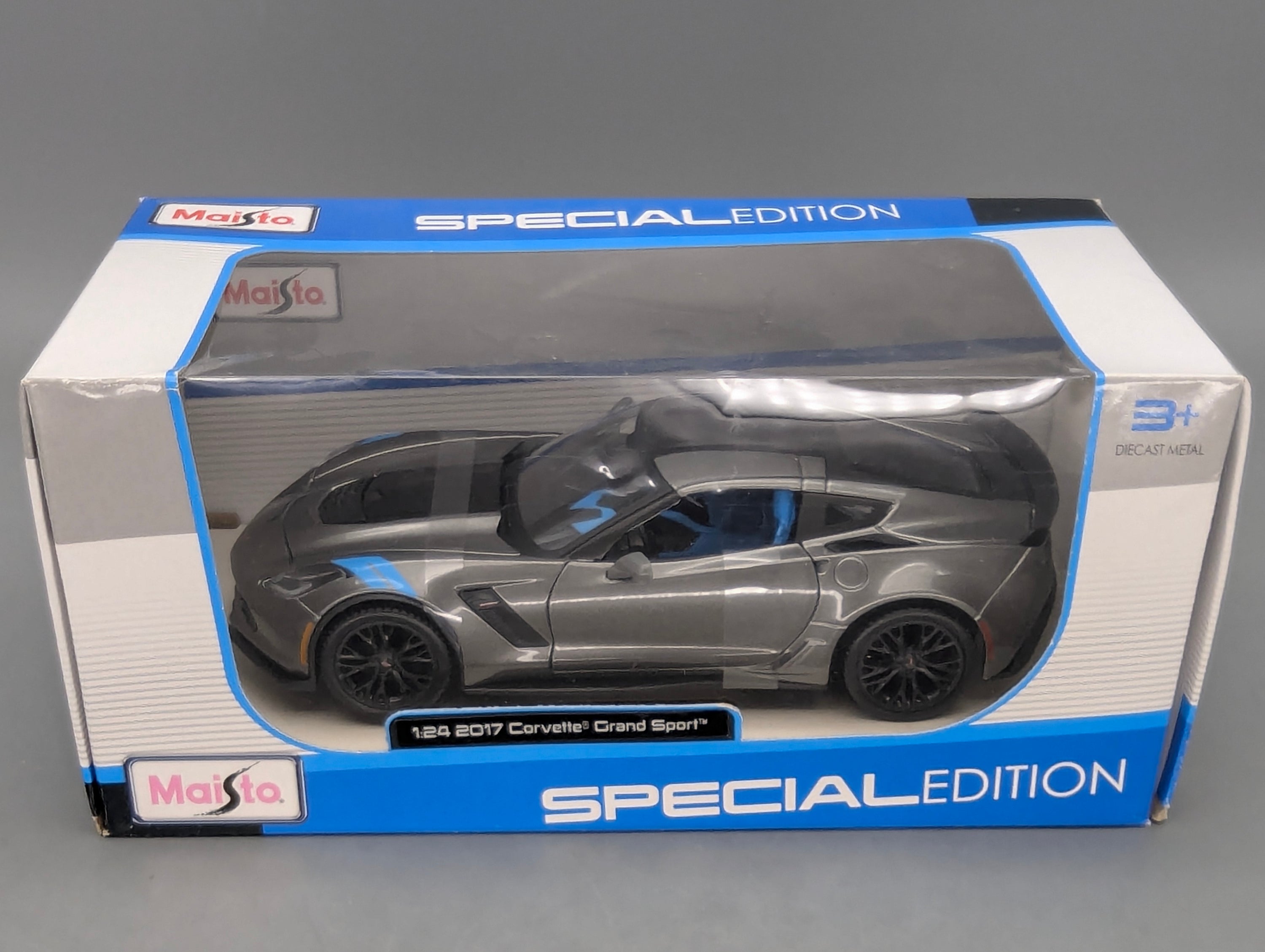 Modellautos 1:24 Maisto Chevrolet Corvette Grand Sport 2017 mit OVP