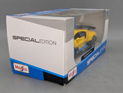 Modellautos 1:24 Maisto Bugatti Divo mit OVP