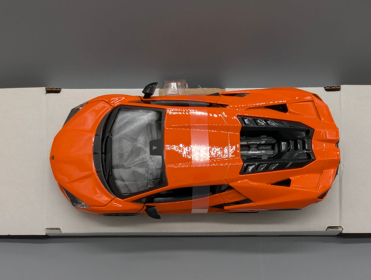 Modellautos 1:24 Bburago Lamborghini Revuelto Orange mit OVP
