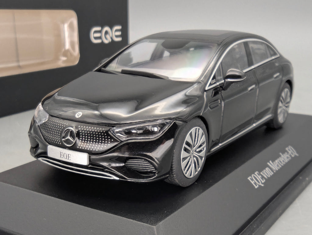 Modellautos 1:43 Herpa Mercedes Benz EQE Obsidianschwarz Schwarz Dealer OVP
