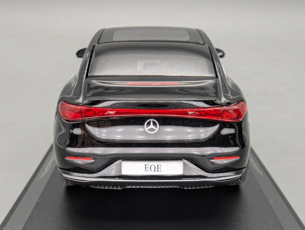 Modellautos 1:43 Herpa Mercedes Benz EQE Obsidianschwarz Schwarz Dealer OVP