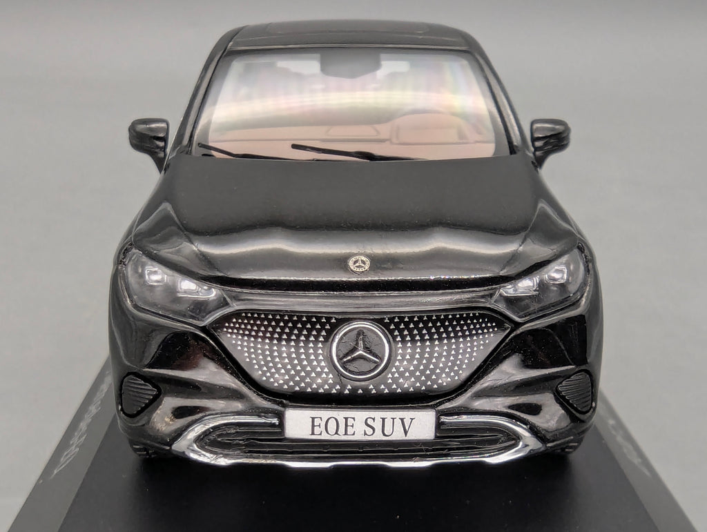Modellautos 1:43 Spark Mercedes Benz EQE SUV Obsidianschwarz Schwarz mit OVP