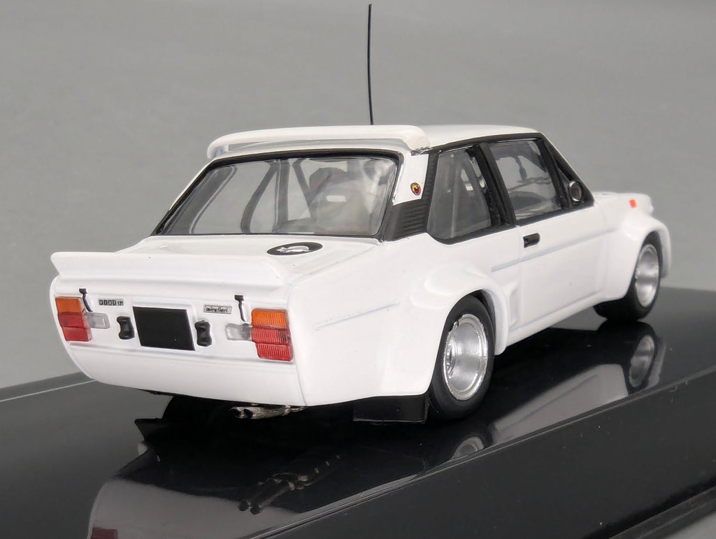 Coches en miniatura 1:43 Minichamps Mercedes Benz SL65 AMG Black Series Plata con embalaje original