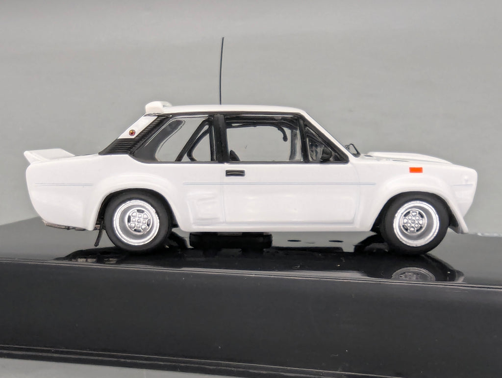Coches en miniatura 1:43 Minichamps Mercedes Benz SL65 AMG Black Series Plata con embalaje original