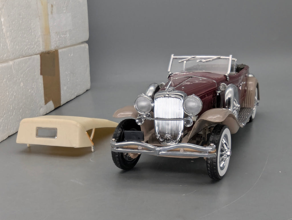 Modellautos 1:24 Franklin Mint Duesenberg J Derham Tourster Weinrot in Styroporbox
