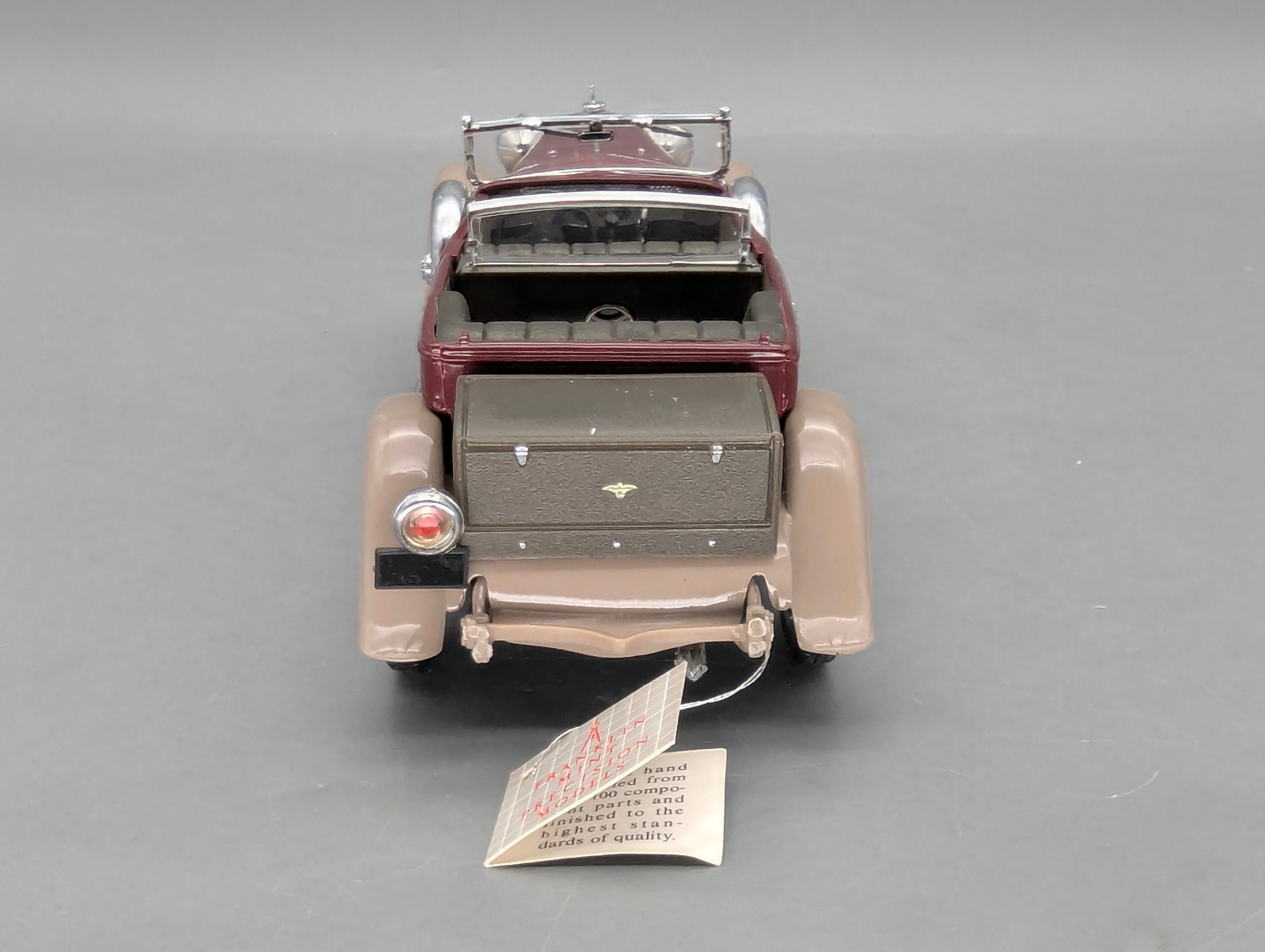 Modellautos 1:24 Franklin Mint Duesenberg J Derham Tourster Weinrot in Styroporbox