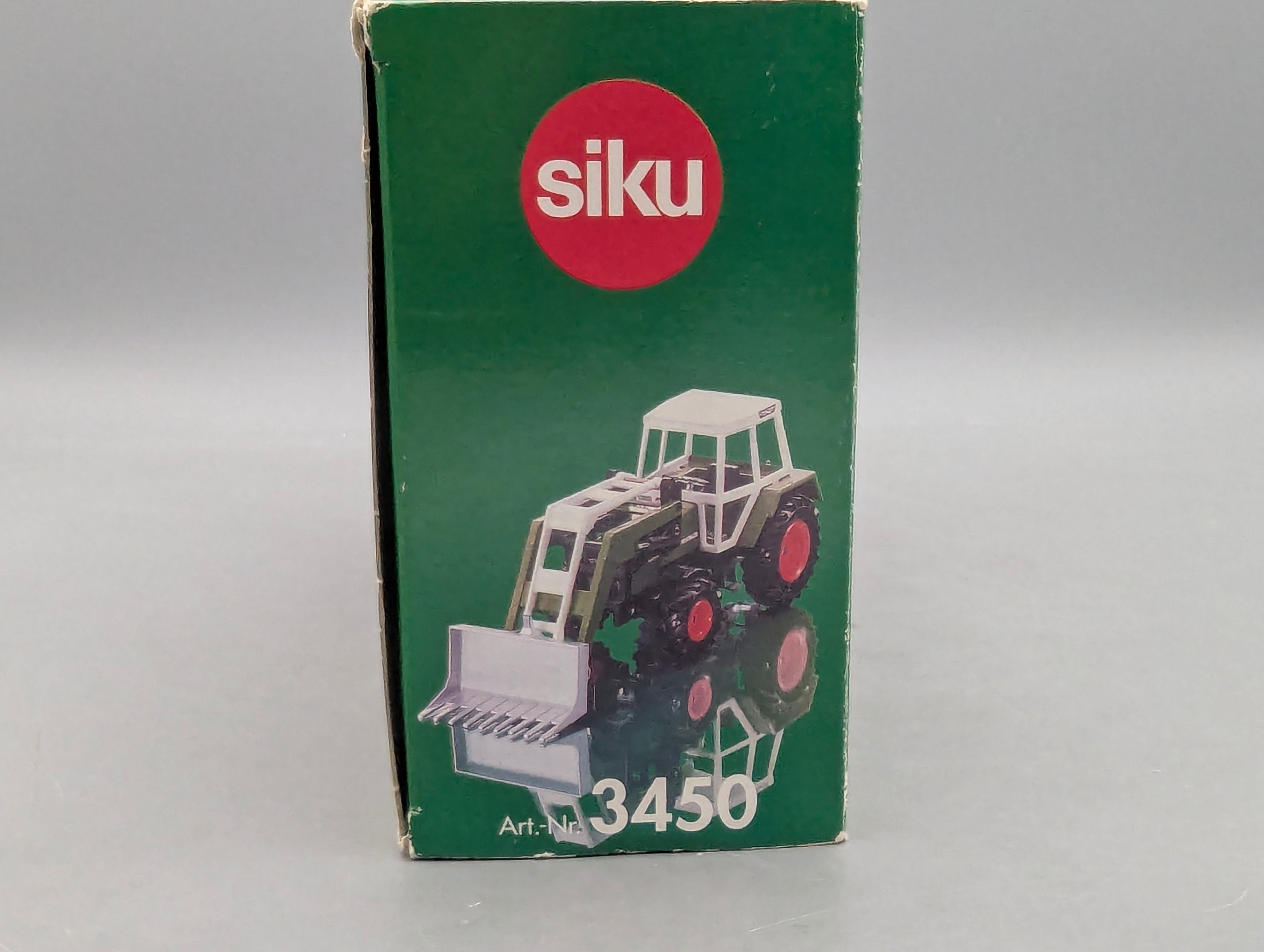 Model Cars 1:12 Premium ClassiXXs BMW Isetta "Export" Light Blue with Original Packaging