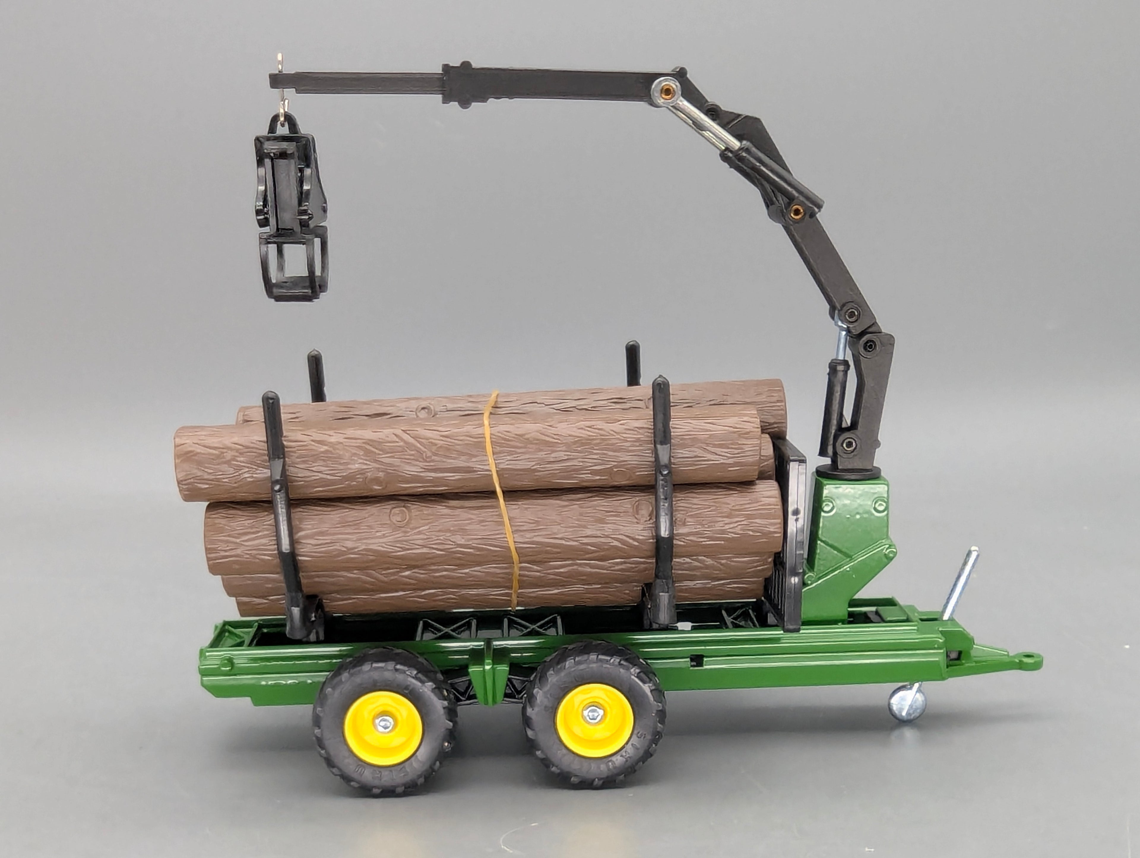 Landwirtschafts Modelle 1:32 Siku Farmer 3155 Forstanhänger mit OVP