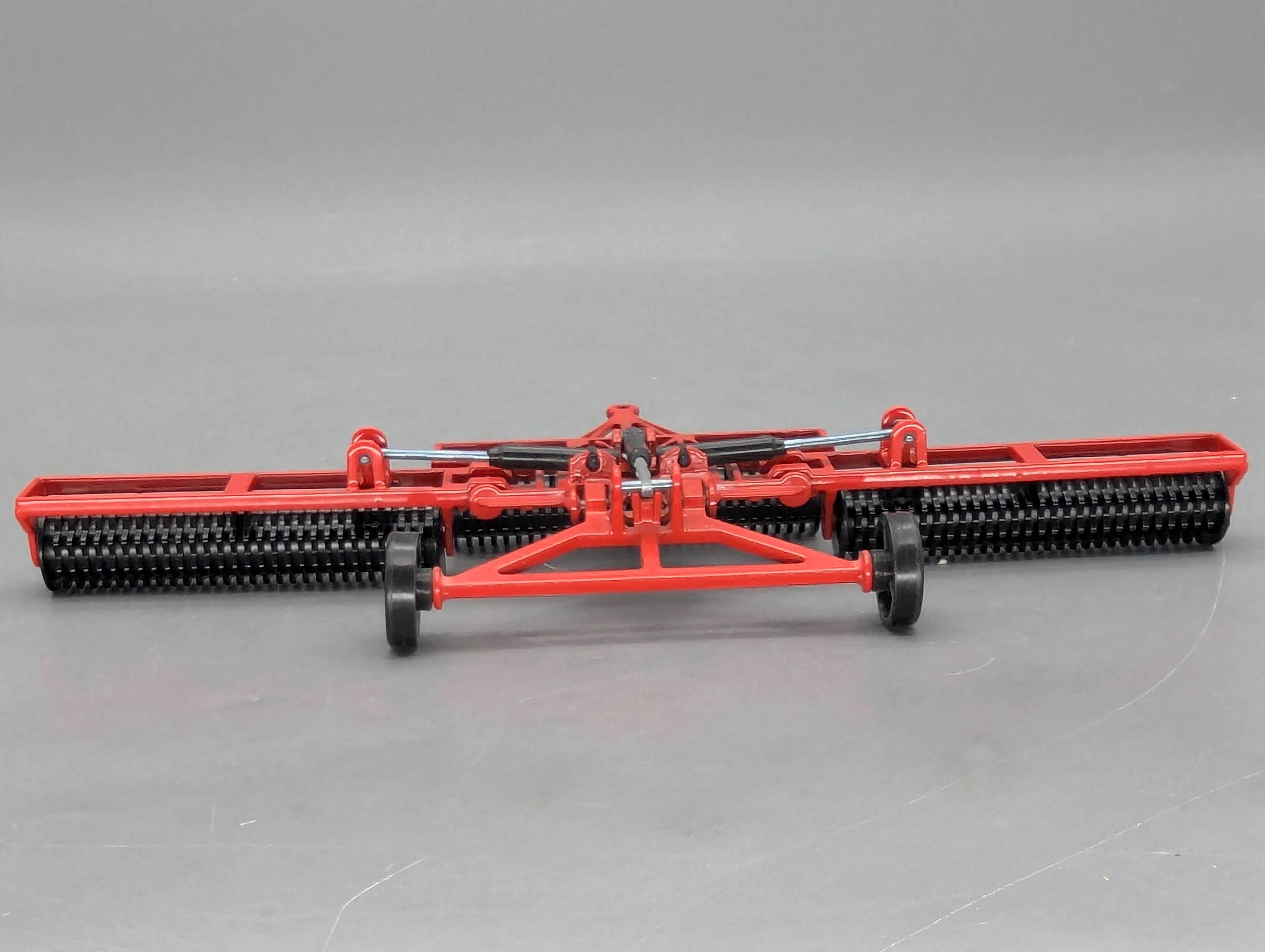 Landwirtschafts Modelle 1:32 Siku Farmer 2263 Cambridgewalze Rot OVP