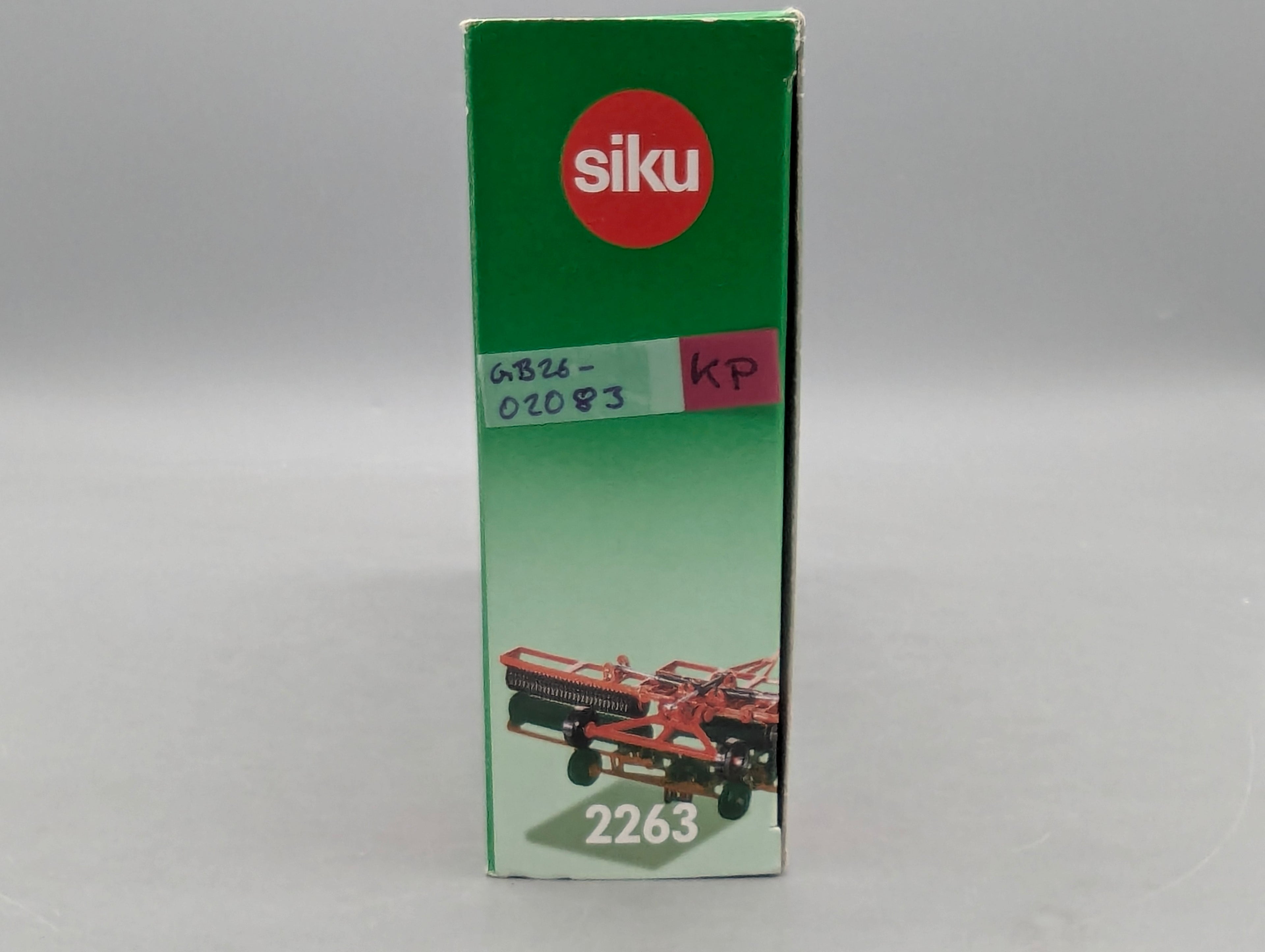 Landwirtschafts Modelle 1:32 Siku Farmer 2263 Cambridgewalze Rot OVP