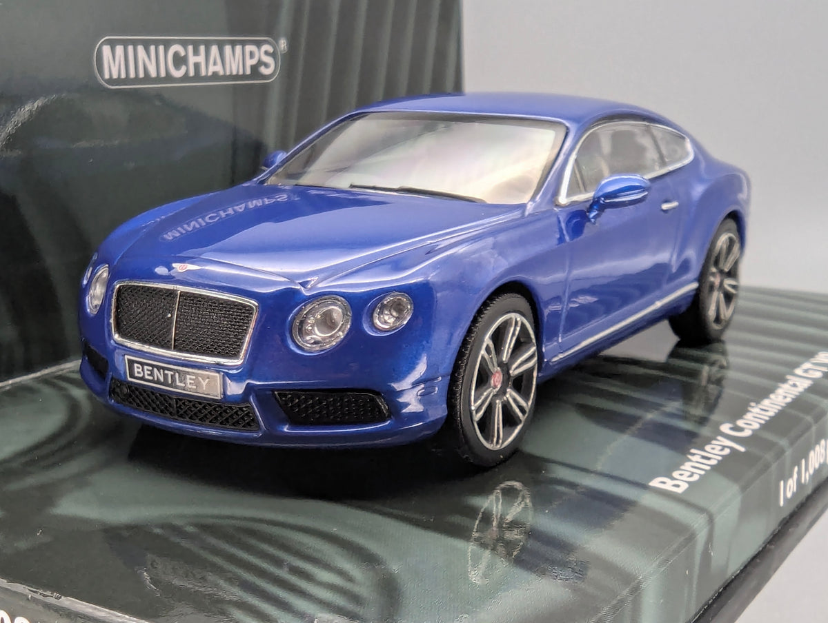 Modellautos 1:43 Minichamps Bentley Continental GT V8 2011 Blue Metallic mit OVP