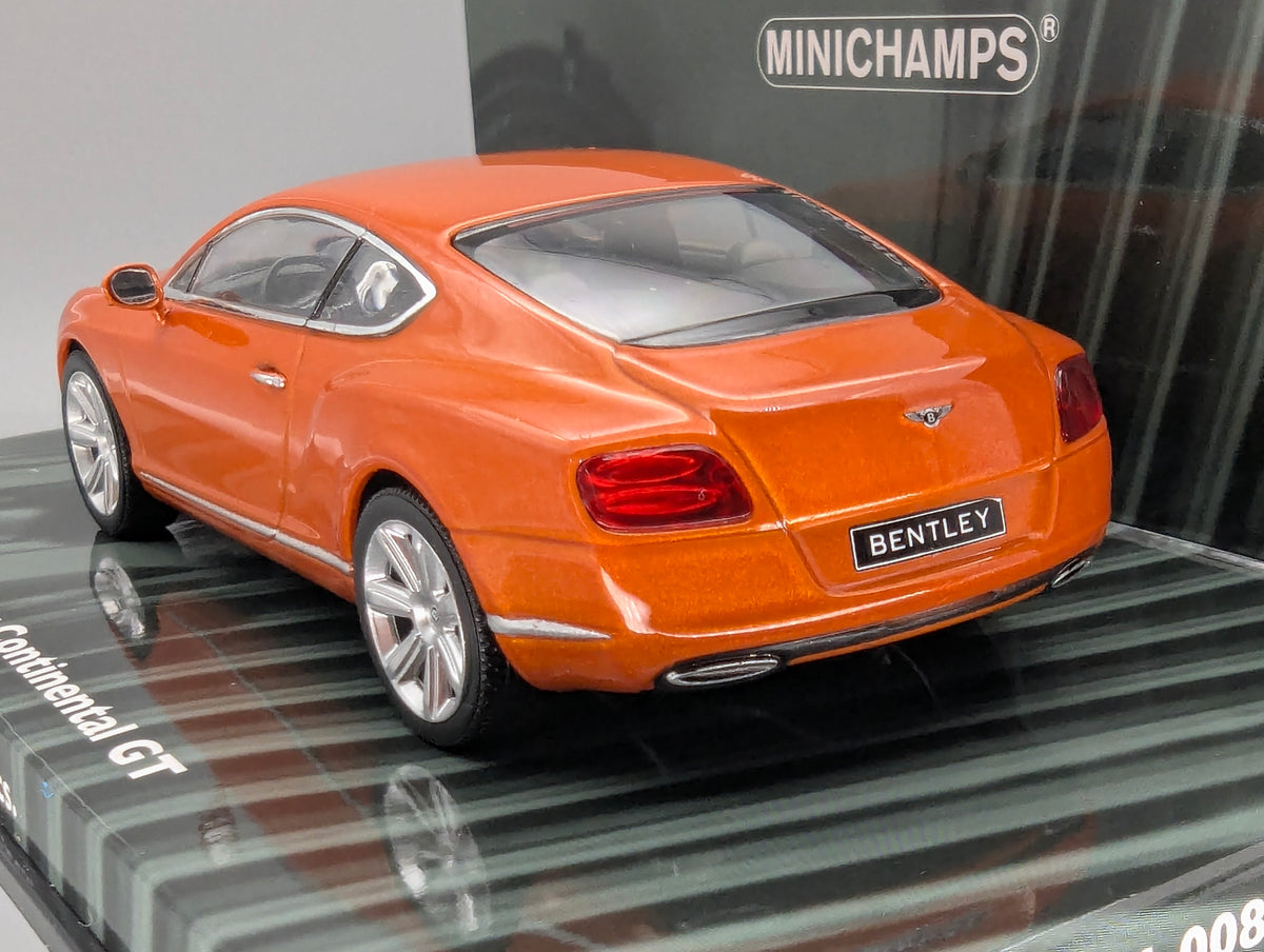 Modellautos 1:43 Minichamps Bentley Continental GT 2011 Orange Metallic mit OVP