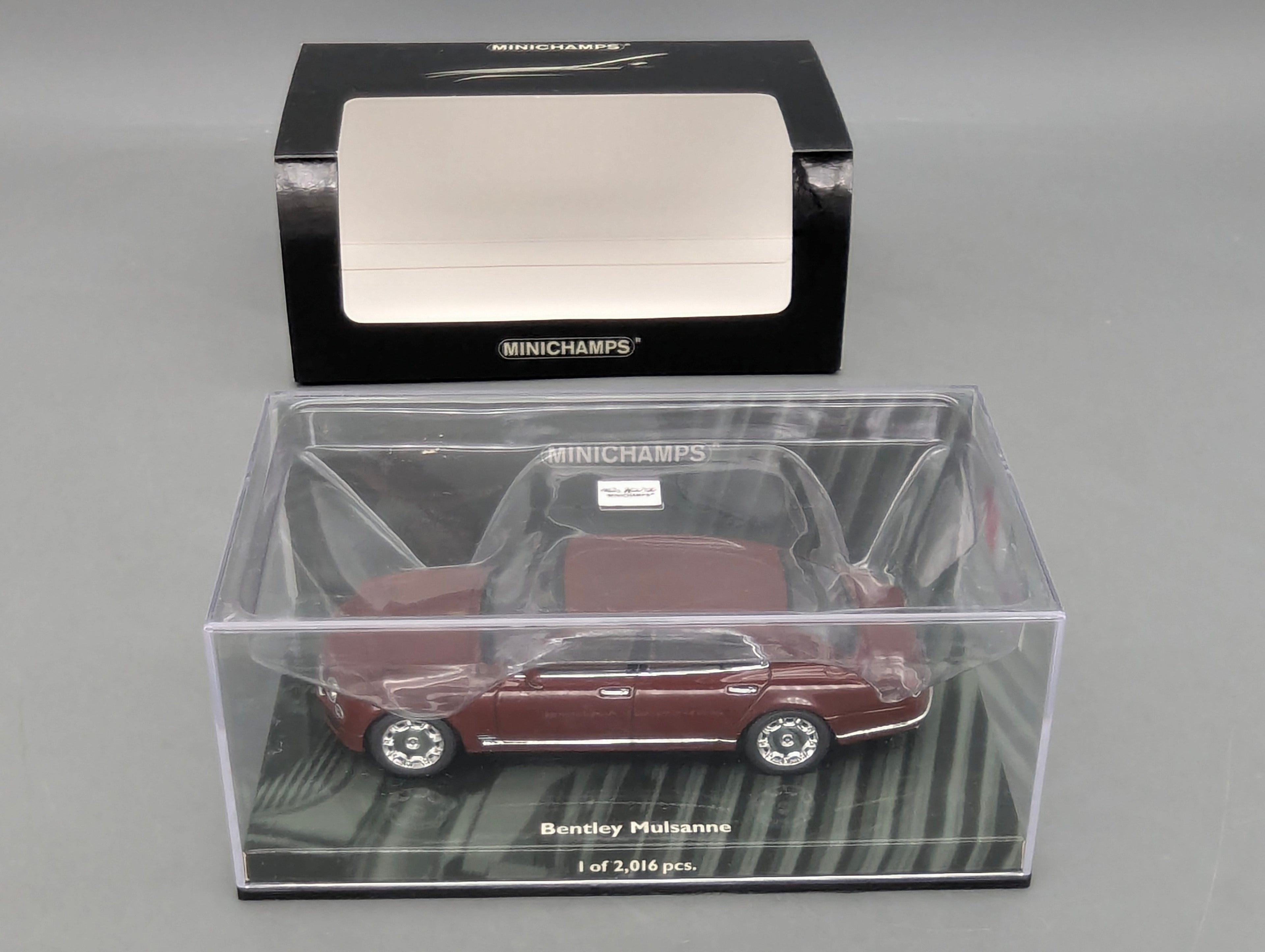 Modellautos 1:43 Minichamps Bentley Mulsanne 2010 Red Metallic mit OVP
