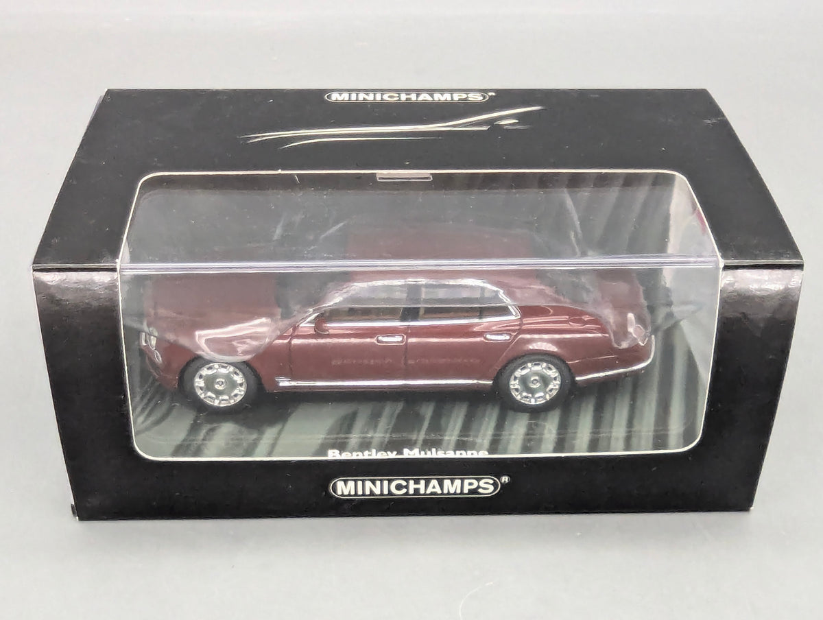 Modellautos 1:43 Minichamps Bentley Mulsanne 2010 Red Metallic mit OVP