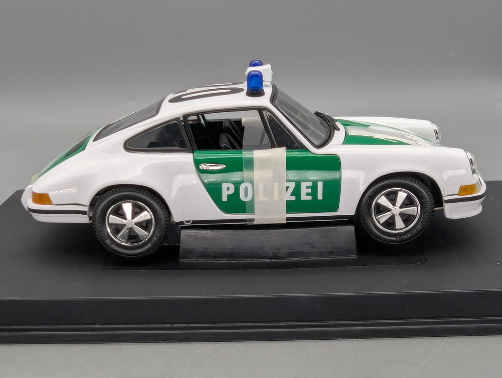 Modellautos 1:18 Universal Hobbies Porsche 911 Polizei OVP
