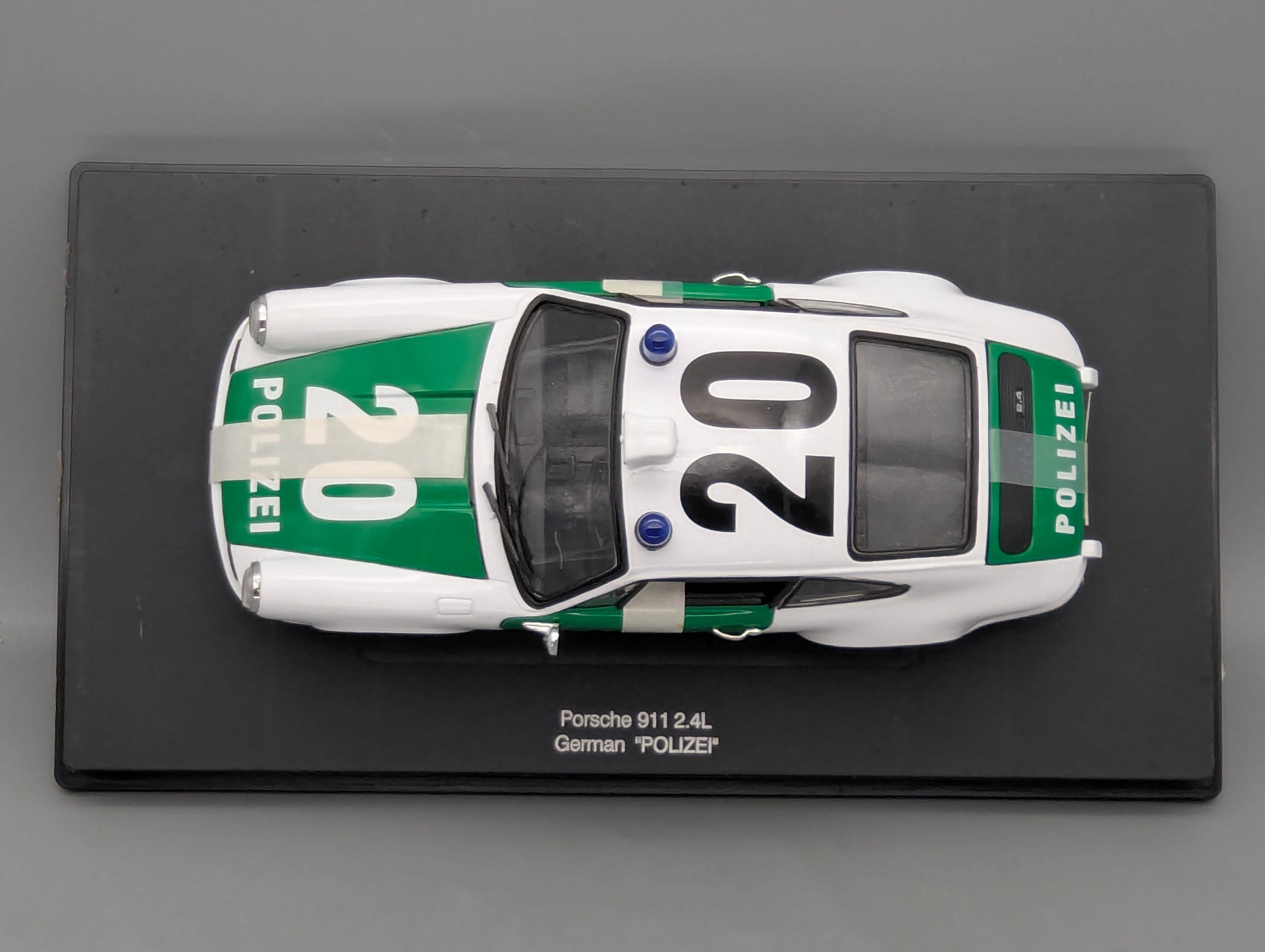 Modellautos 1:18 Universal Hobbies Porsche 911 Polizei OVP