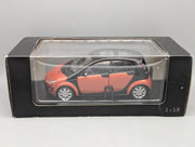 Modellautos 1:18 Kyosho Smart Forfour Flame Red mit Dealer OVP