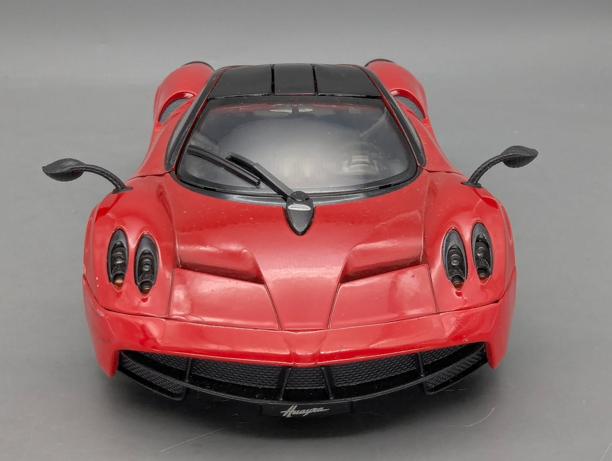 Modellautos 1:18 Motor Max Pagani Huayra Rot Schwarz mit OVP