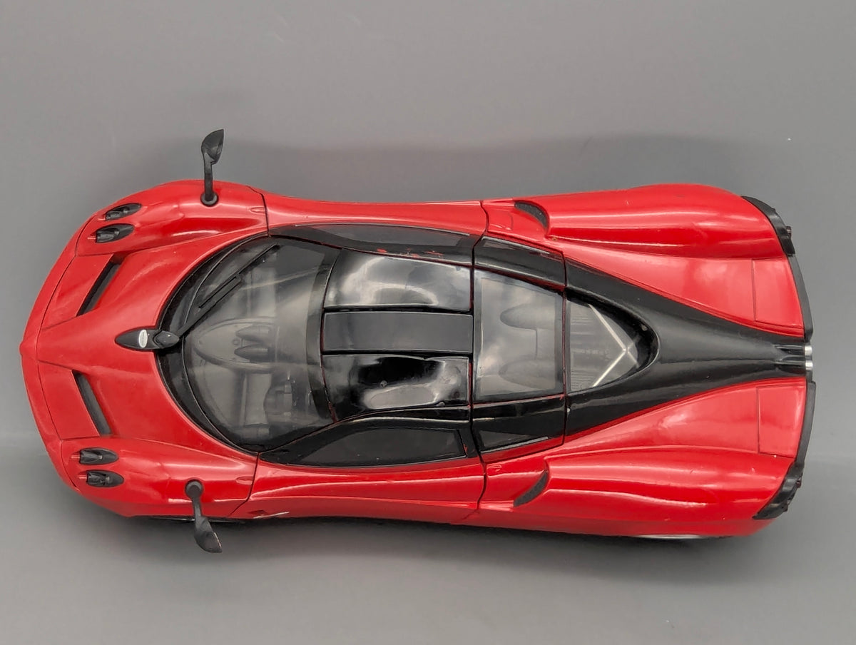 Modellautos 1:18 Motor Max Pagani Huayra Rot Schwarz mit OVP
