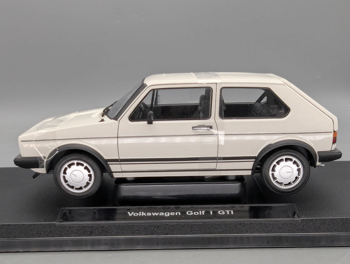 Modellautos 1:18 Welly Nex Volkswagen VW Golf 1 GTI mit OVP