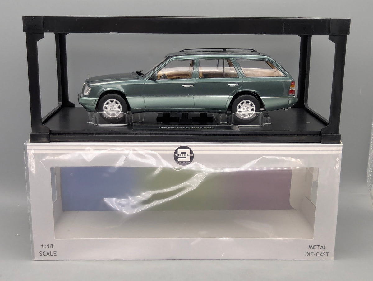 Modellautos 1:18 Triple 9 Mercedes Benz E-Klasse T-Modell S124 E 300 Turbodiesel Malachitgrün OVP