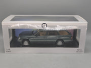 Modellautos 1:18 Triple 9 Mercedes Benz E-Klasse T-Modell S124 E 300 Turbodiesel Malachitgrün OVP