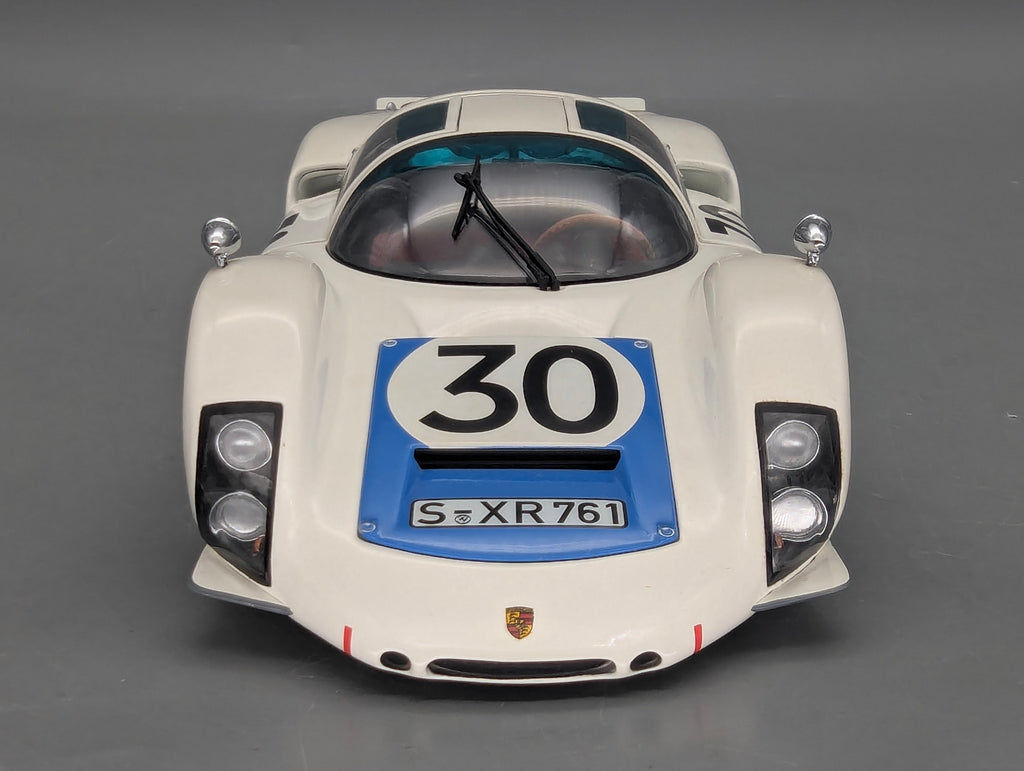 Modellautos 1:18 Minichamps Porsche 906LE 24h Le Mans 1966 #30 mit OVP