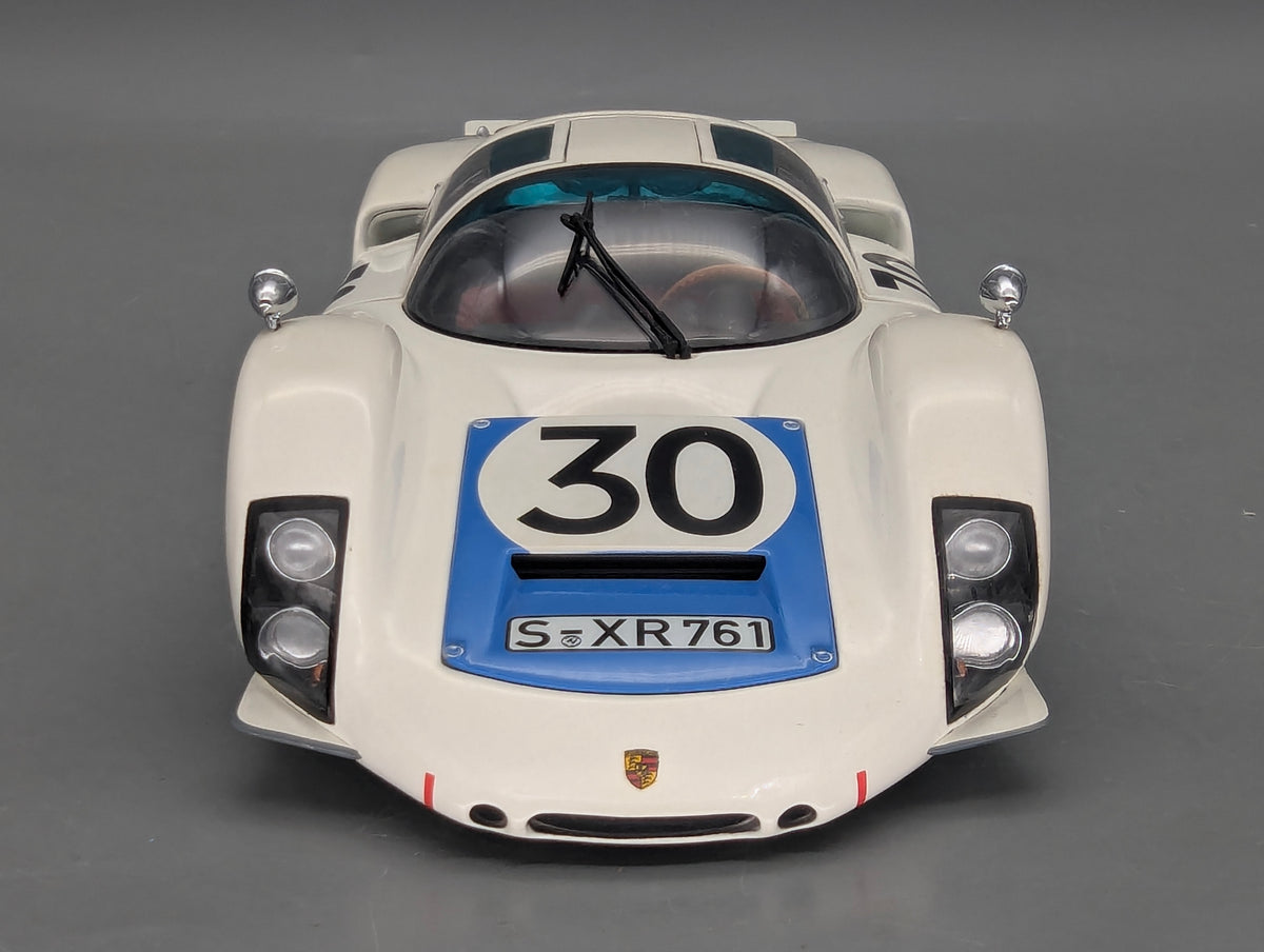 Modellautos 1:18 Minichamps Porsche 906LE 24h Le Mans 1966 #30 mit OVP