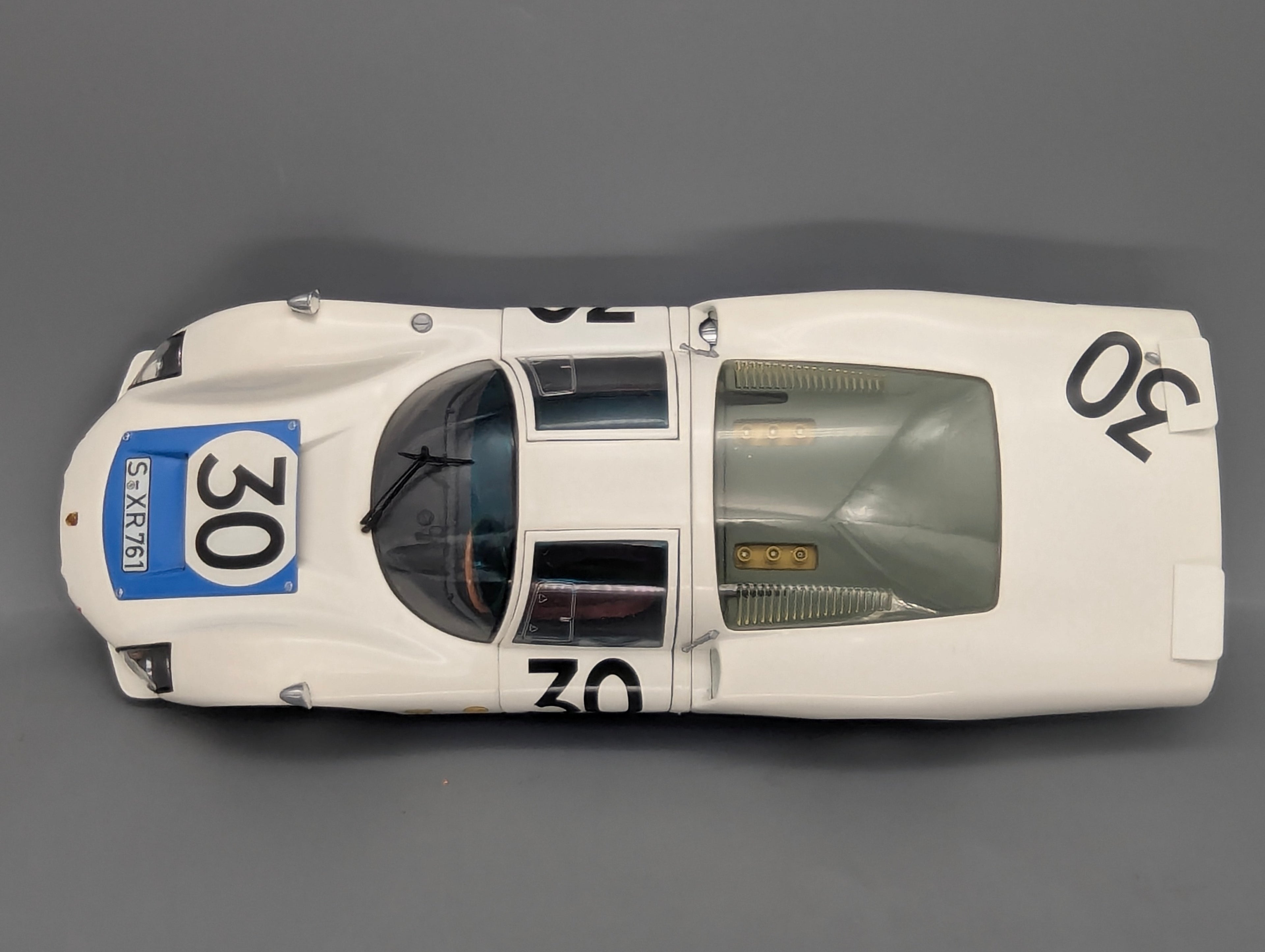 Modellautos 1:18 Minichamps Porsche 906LE 24h Le Mans 1966 #30 mit OVP