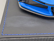 Modellautos 1:18 BBR Ferrari SF90XX Stradale Blue Francia Black Roof Ltd 11/50 Lederplatte OVP
