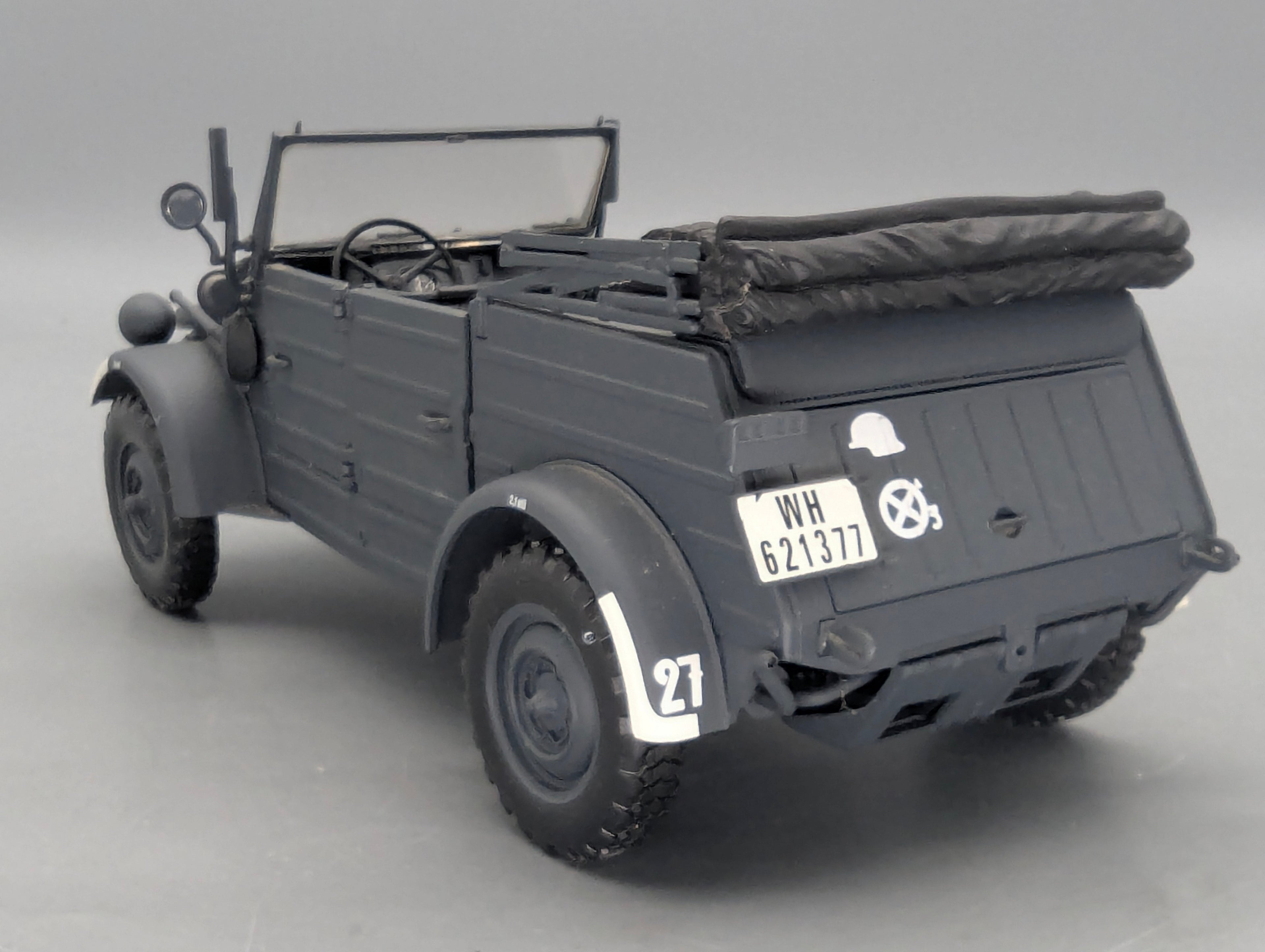 Modellautos 1:18 Minichamps Volkswagen VW Type 82 Kübelwagen 1941 mit OVP